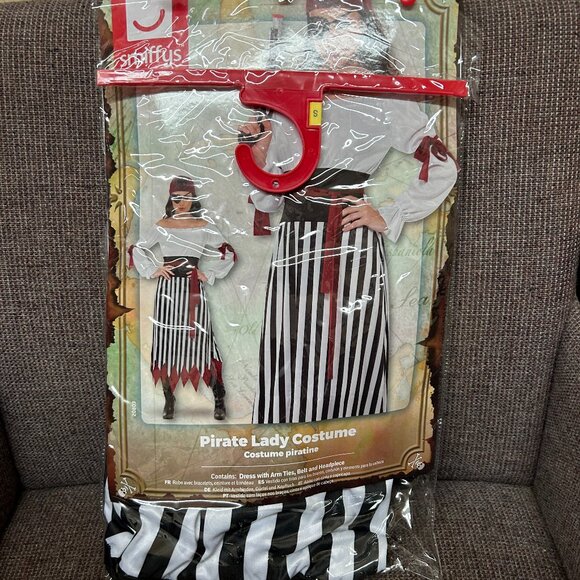 Halloween Costume - Pirate Lady - Small - Picture 1 of 1